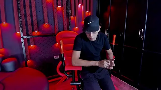 Strongernastyx online show from March 5, 2025, 9:48 pm