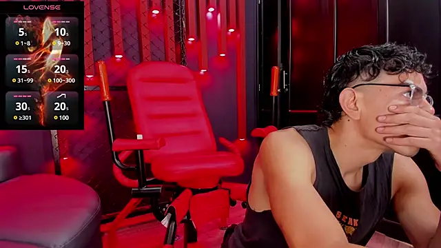 Strongernastyx online show from March 18, 2025, 10:37 pm