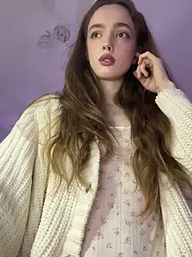 Weeissy online show from January 13, 2025, 8:26 pm