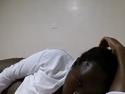 queen aria19 online show from January 9, 2026, 4:10 pm