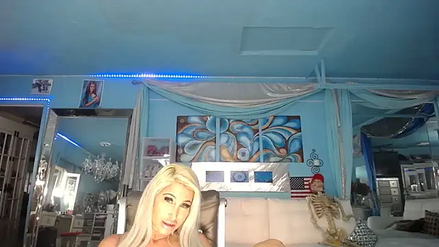 ADRIANNA FOX online show from February 22, 2025, 12:08 pm