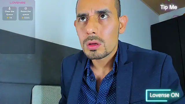 jhonyalzate2 online show from September 20, 2025, 1:17 am