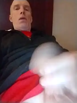 Snapshot of spraymyface chatting on March 30, 2026, 3:40 am spraymyface online show from March 30, 2026, 3:40 am