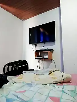 Vicky Rosse online show from December 14, 2024, 6:30 pm