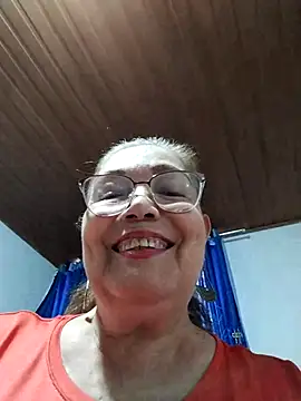 Vicky Rosse online show from November 11, 2025, 7:47 pm