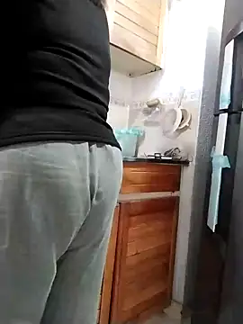 Vicky Rosse online show from February 18, 2026, 8:27 pm