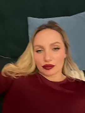 AngelOxy online show from December 17, 2024, 2:22 pm