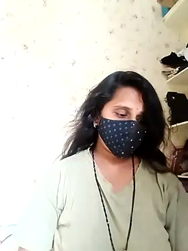 Indiantina online show from November 2, 2025, 7:55 am