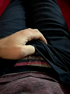 j1991j online show from November 21, 2025, 3:44 pm