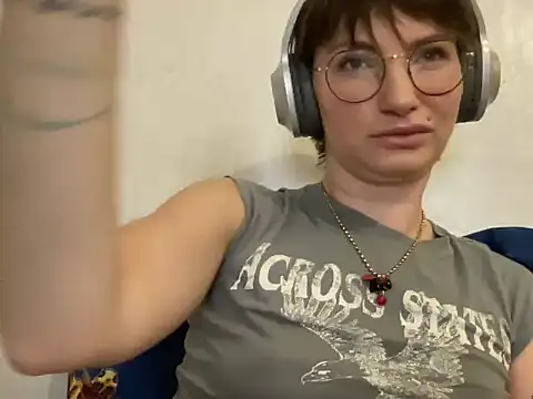 -CatchMe- online show from November 2, 2025, 9:50 pm