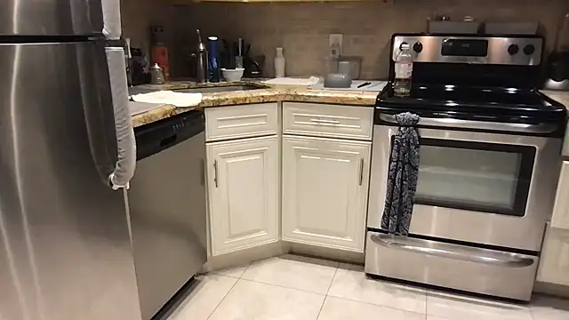 BigGuyMuscle online show from January 13, 2026, 9:09 pm