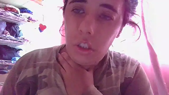 annarose19 online show from December 30, 2024, 8:25 pm