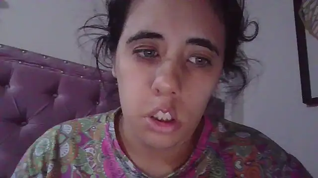 annarose19 online show from January 7, 2025, 11:45 pm