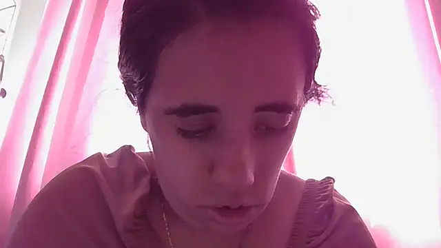 annarose19 online show from January 14, 2025, 8:15 pm