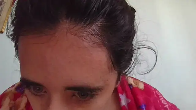 annarose19 online show from January 16, 2025, 4:18 pm