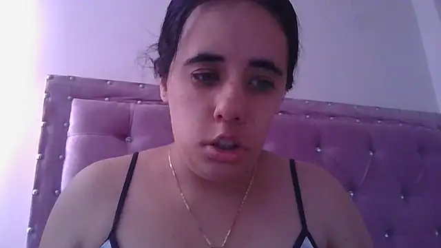 annarose19 online show from January 21, 2025, 9:25 pm