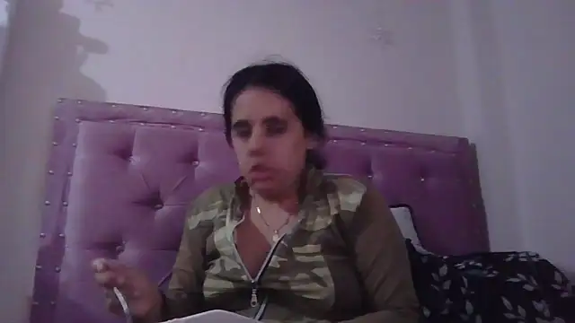 annarose19 online show from February 11, 2025, 2:03 am