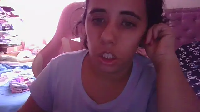 annarose19 online show from March 12, 2025, 7:59 pm