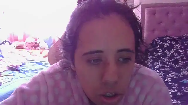 annarose19 online show from October 3, 2025, 4:59 pm