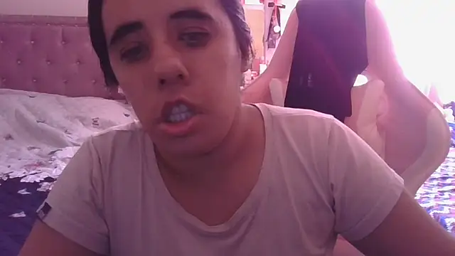 annarose19 online show from April 21, 2026, 8:34 pm