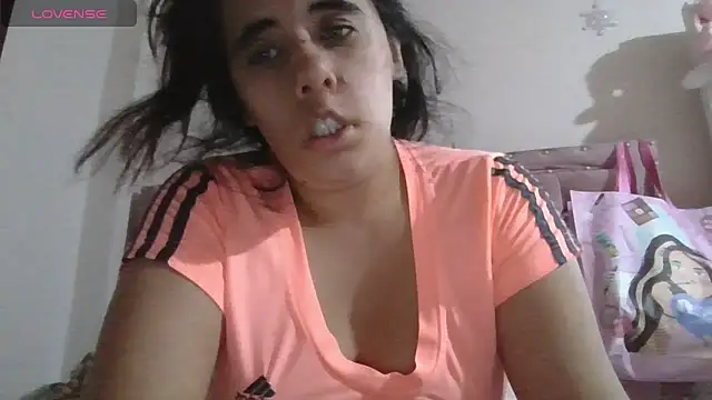 Snapshot of annarose19 chatting on July 2, 2026, 3:23 am annarose19 online show from July 2, 2026, 3:23 am