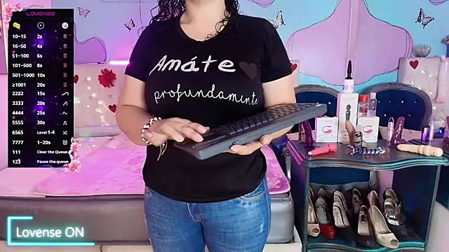 Zaly mature online show from April 22, 2026, 12:35 am