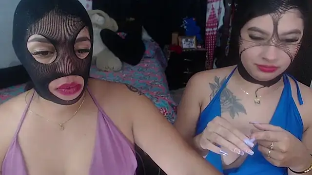 Sharlottee online show from January 3, 2025, 2:43 am