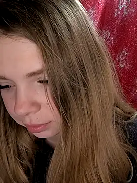 Zuli Kiska online show from February 11, 2026, 9:09 pm