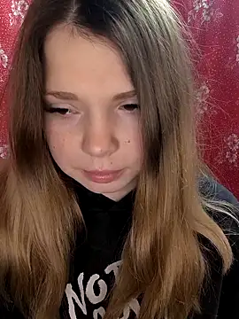 Zuli Kiska online show from February 15, 2026, 8:05 pm