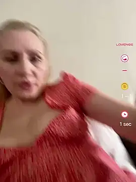 YourBlondee online show from April 26, 2026, 11:08 am