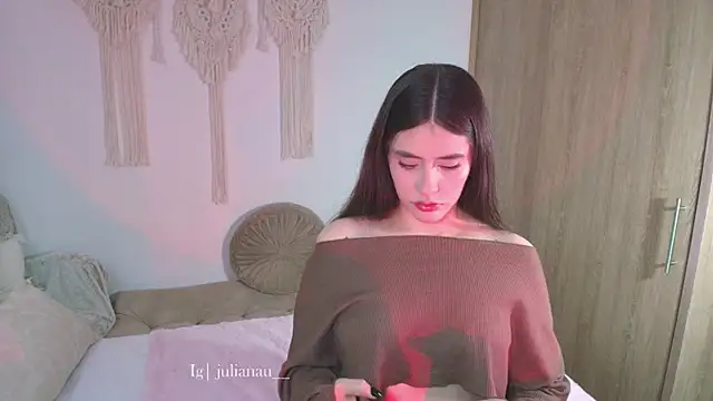 Snapshot of iriswest_ chatting on July 26, 2026, 3:58 am iriswest online show from July 26, 2026, 3:58 am