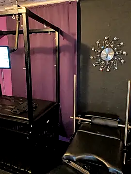 beauty-of-pain online show from March 22, 2026, 4:32 pm