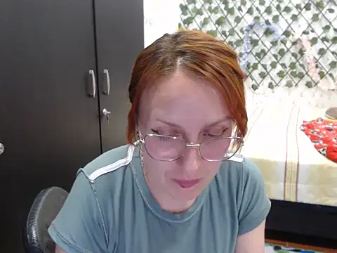 kittykalor09 online show from March 4, 2026, 11:22 pm