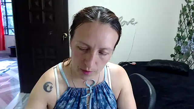 Snapshot of kittykalor09 chatting on June 21, 2026, 9:39 pm kittykalor09 online show from June 21, 2026, 9:39 pm