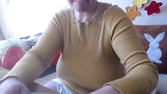 Snapshot of QueenLana chatting on February 27, 2025, 8:17 am QueenLana online show from February 27, 2025, 8:17 am