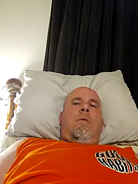 ke5eeo2 online show from April 22, 2026, 1:08 am