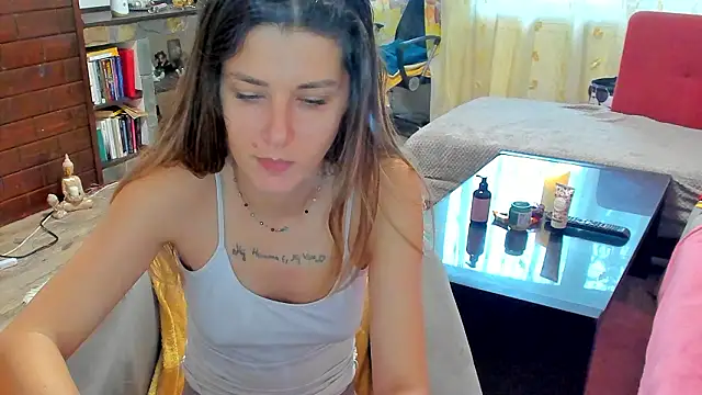 Snapshot of marie_marie03 chatting on February 6, 2026, 6:40 am marie marie03 online show from February 6, 2026, 6:40 am