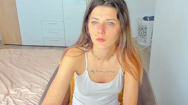 marie marie03 online show from April 22, 2026, 5:54 am