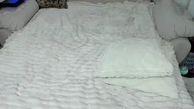 Vivian Davis online show from April 21, 2026, 6:34 pm