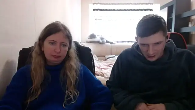 PeterAndJen online show from March 14, 2025, 2:19 pm