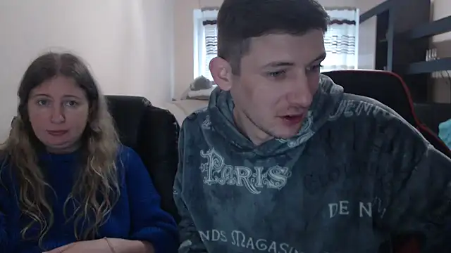 PeterAndJen online show from March 16, 2025, 1:17 pm