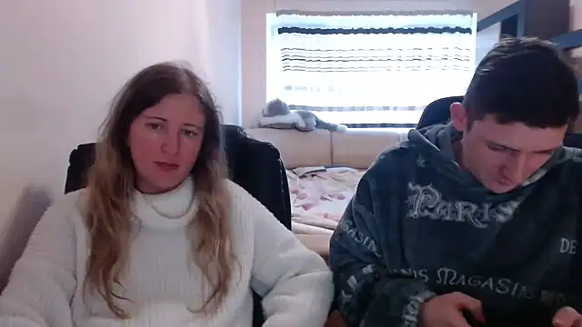 PeterAndJen online show from March 21, 2025, 7:02 pm