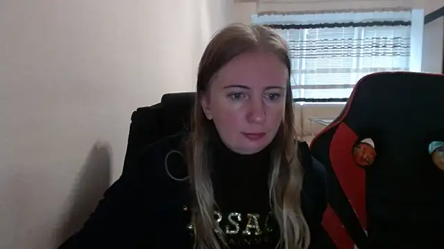 PeterAndJen online show from September 30, 2025, 7:46 am