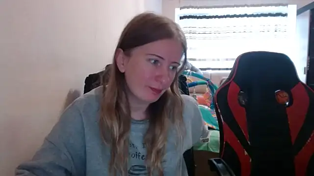 PeterAndJen online show from October 16, 2025, 7:20 am