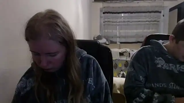 PeterAndJen online show from February 6, 2026, 7:17 pm