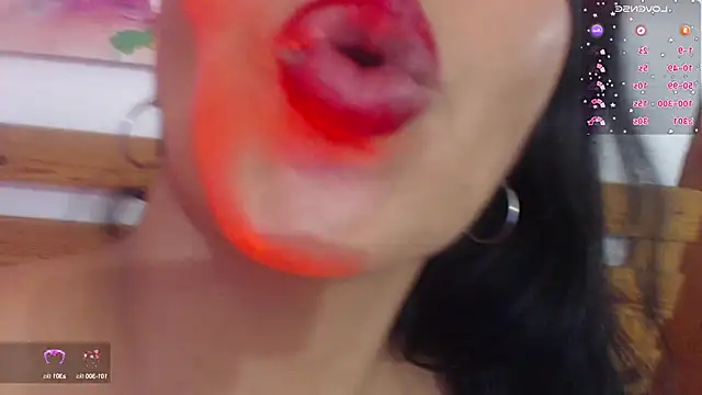 hornystepmommy online show from March 11, 2025, 10:31 pm