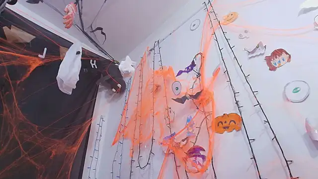 timkerbell  online show from October 21, 2025, 7:25 pm