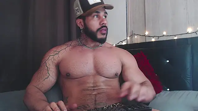 Artemis Kazttman online show from December 22, 2024, 10:25 pm