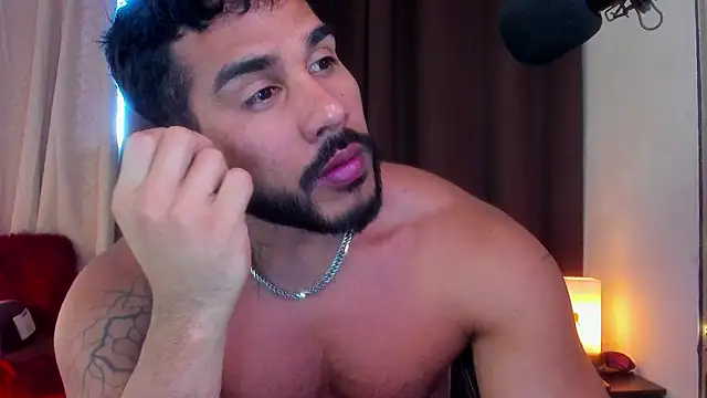 Artemis Kazttman online show from January 12, 2025, 10:43 pm