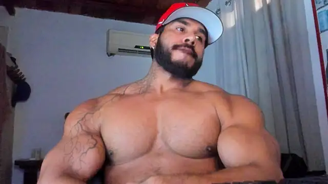 Artemis Kazttman online show from November 13, 2025, 4:06 pm